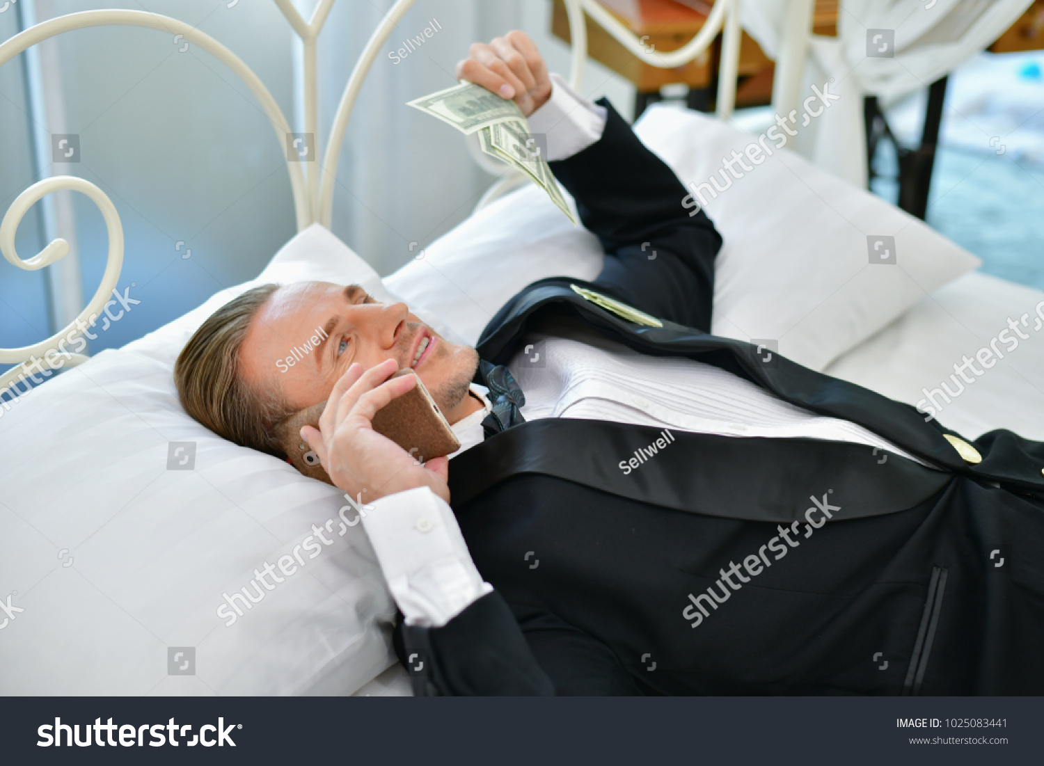 Tạ