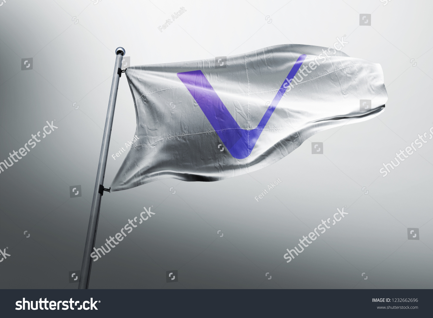 Th