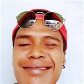 Tr