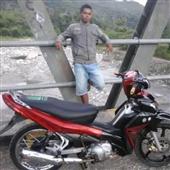 Xú