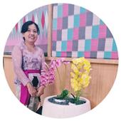 nữ