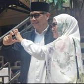 Dy