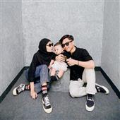 Qu
